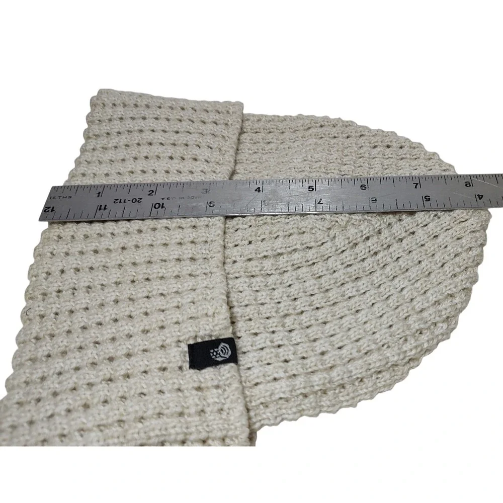 Mountain Hardware Beanie Hat Mini Cable Knit Beige Womens One Size‎ Wool Blend